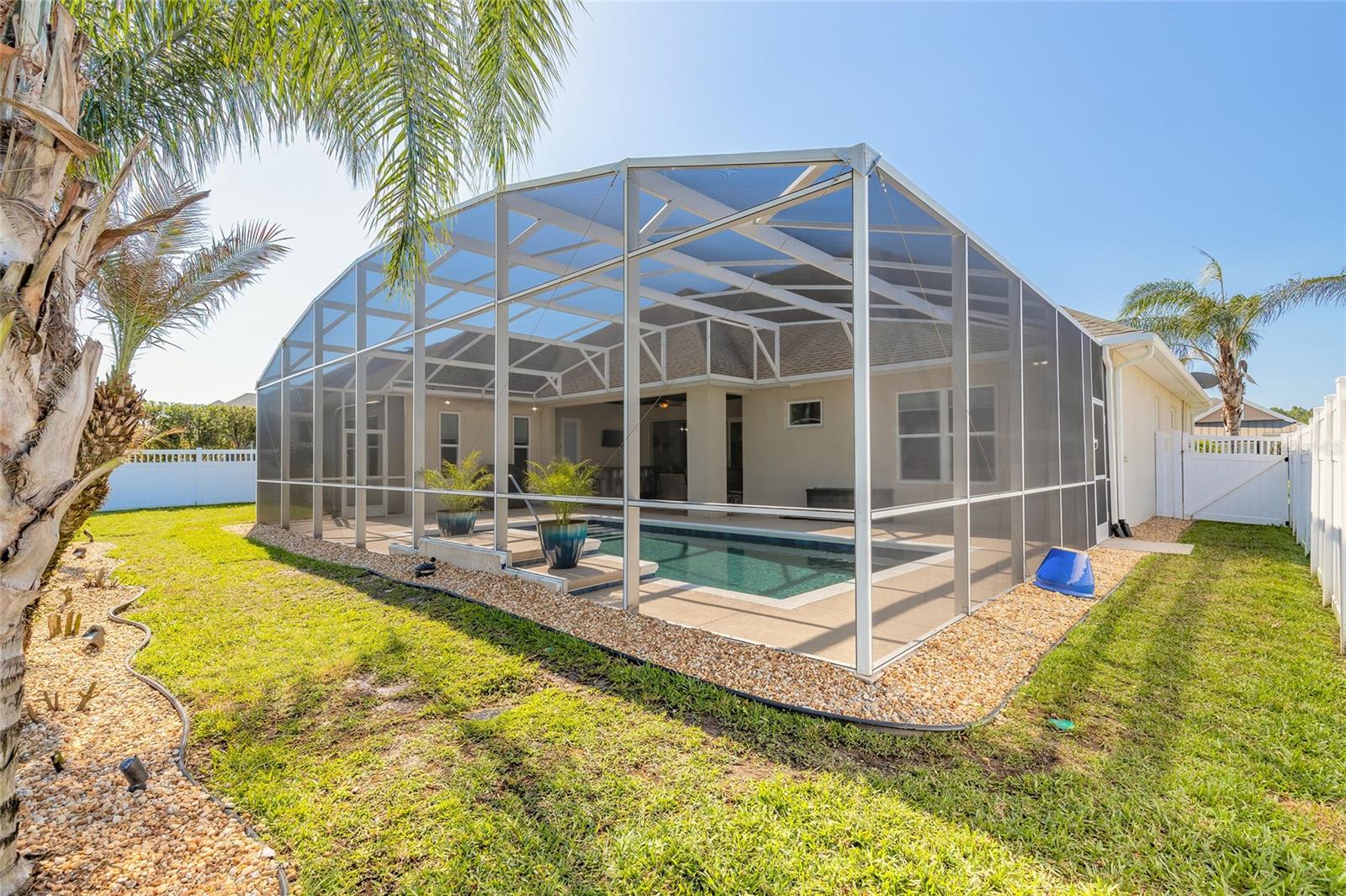 Image 12 of 65 For 3207 Medici Boulevard