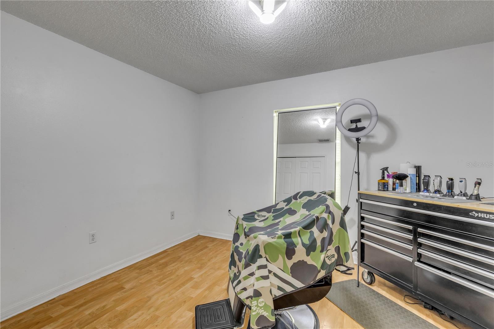 Image 21 of 35 For 1210 July Circle