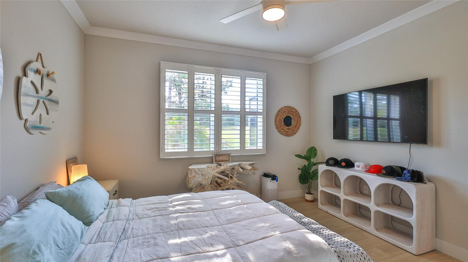 Image 23 of 29 For 3058 Isles Way