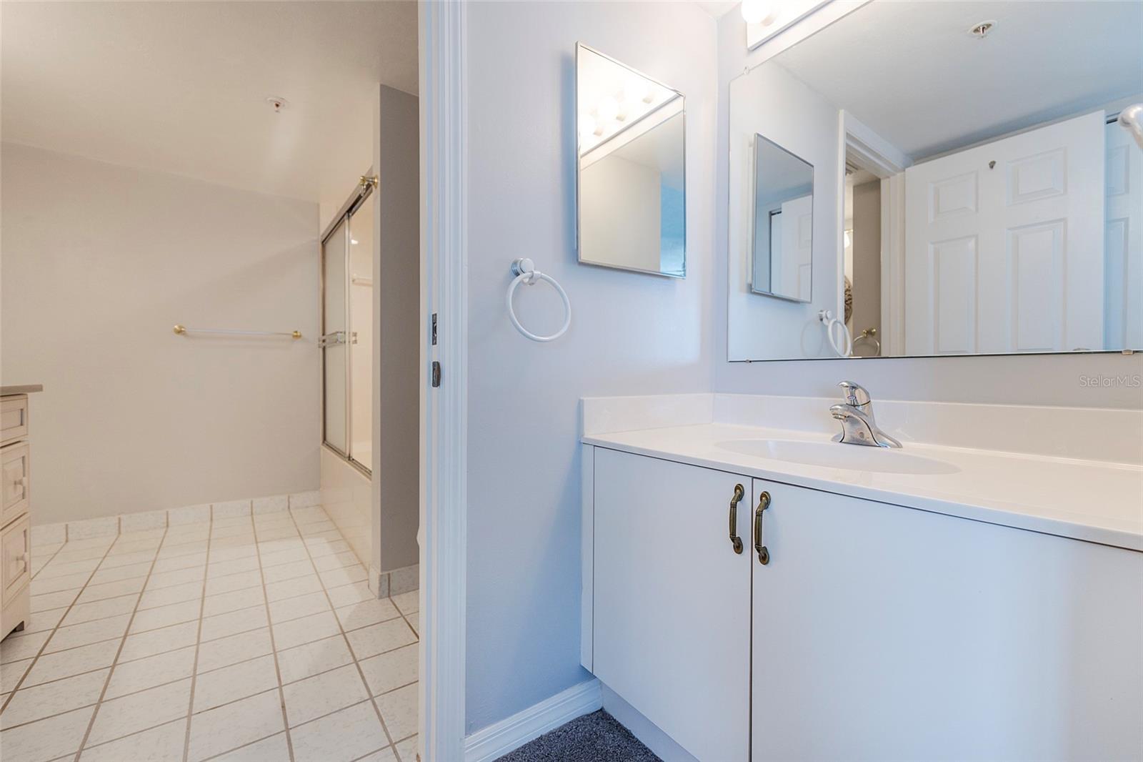 Image 27 of 46 For 2967 Atlantic Avenue 406