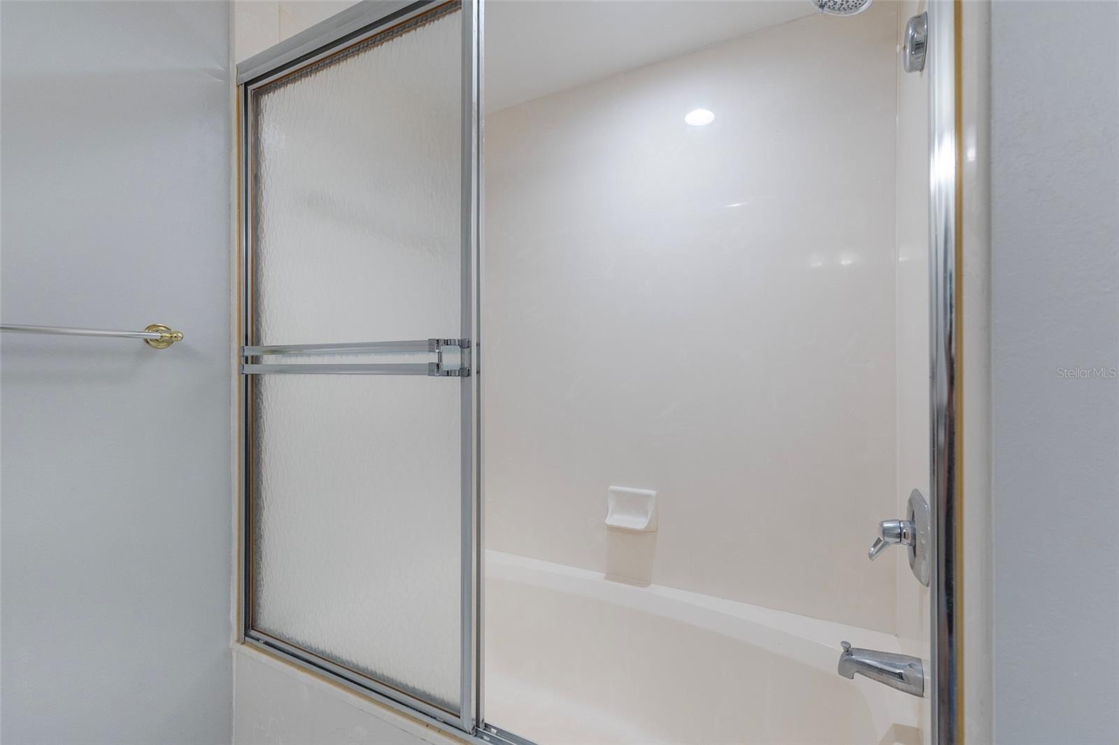 Image 28 of 46 For 2967 Atlantic Avenue 406