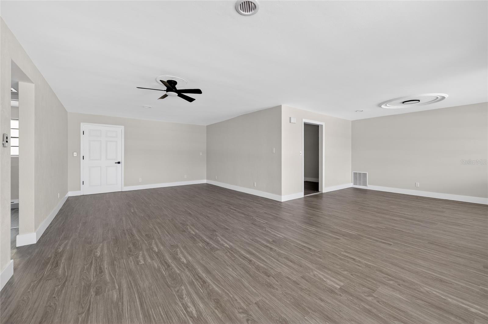 Image 10 of 35 For 1822 Palmetto Avenue