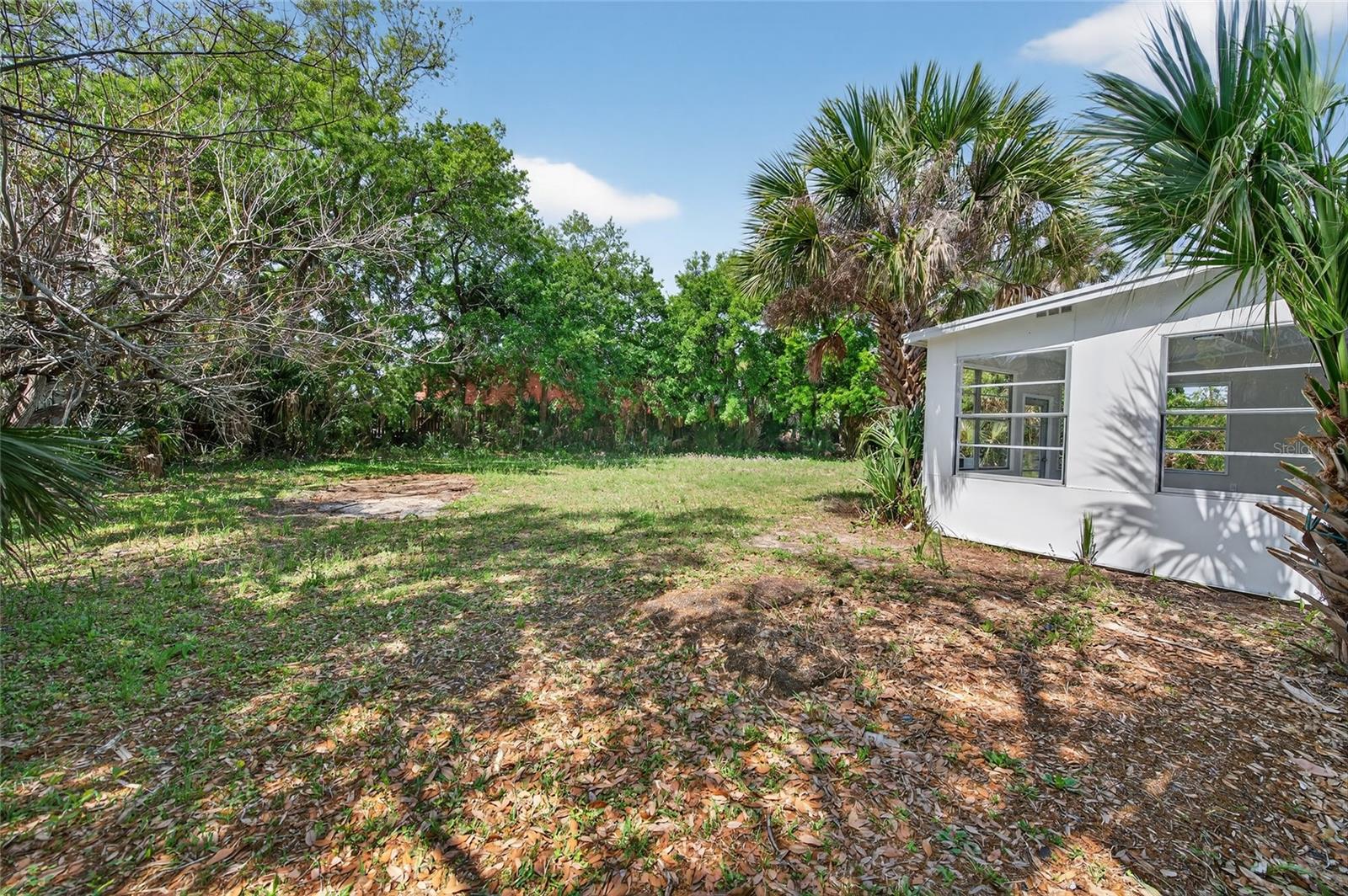 Image 24 of 35 For 1822 Palmetto Avenue