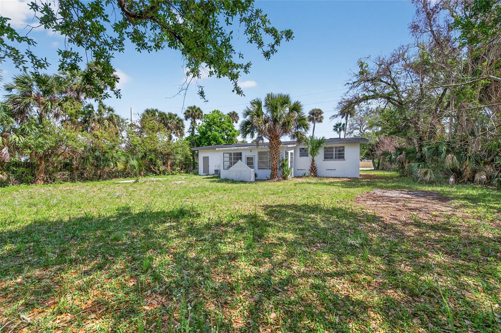 Image 26 of 35 For 1822 Palmetto Avenue