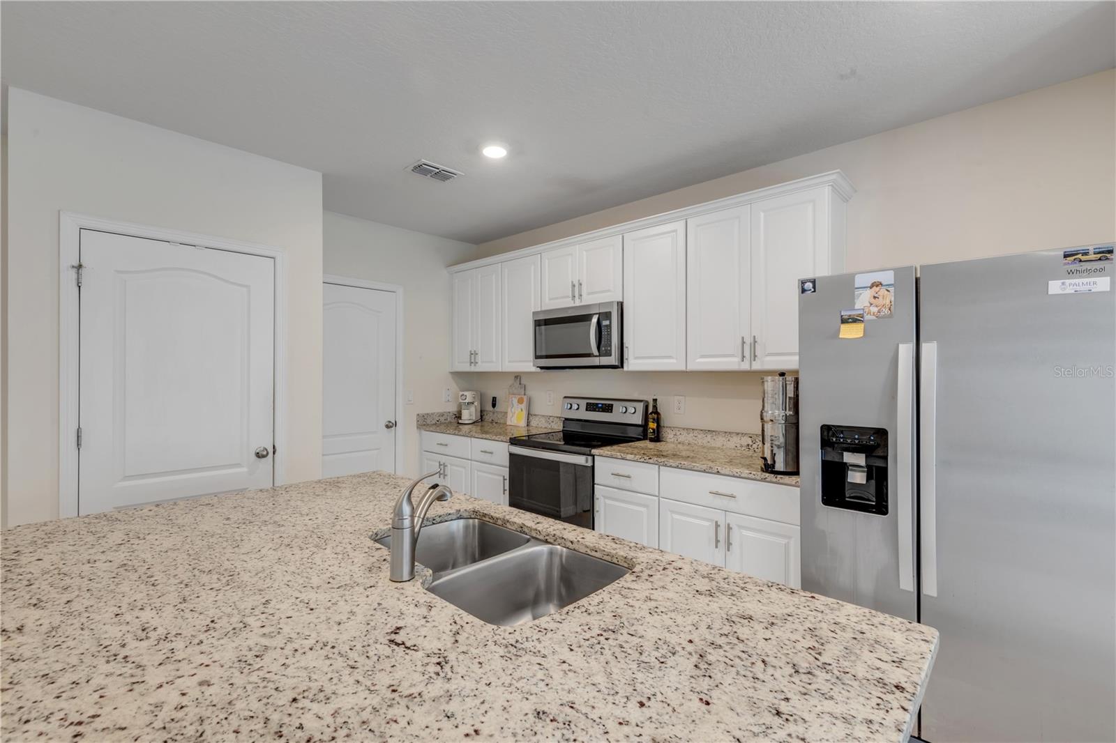 Image 11 of 37 For 60 Bella Oaks Drive