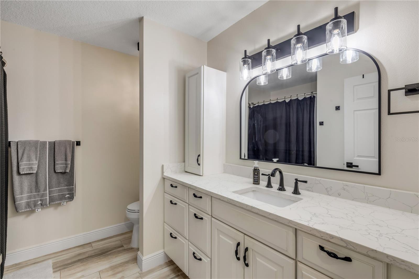 Image 30 of 72 For 171 Live Oak Court