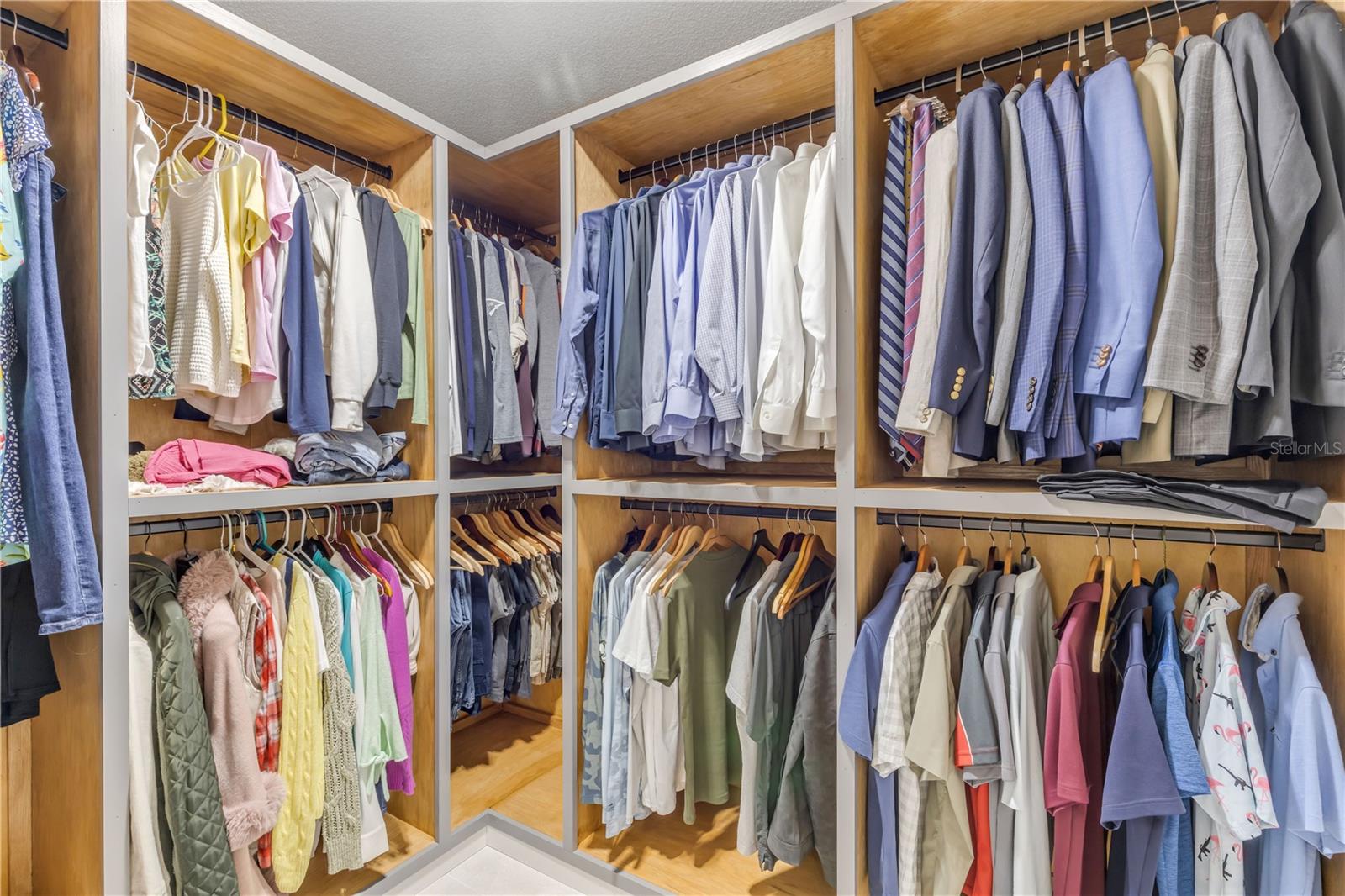 Image 46 of 72 For 171 Live Oak Court