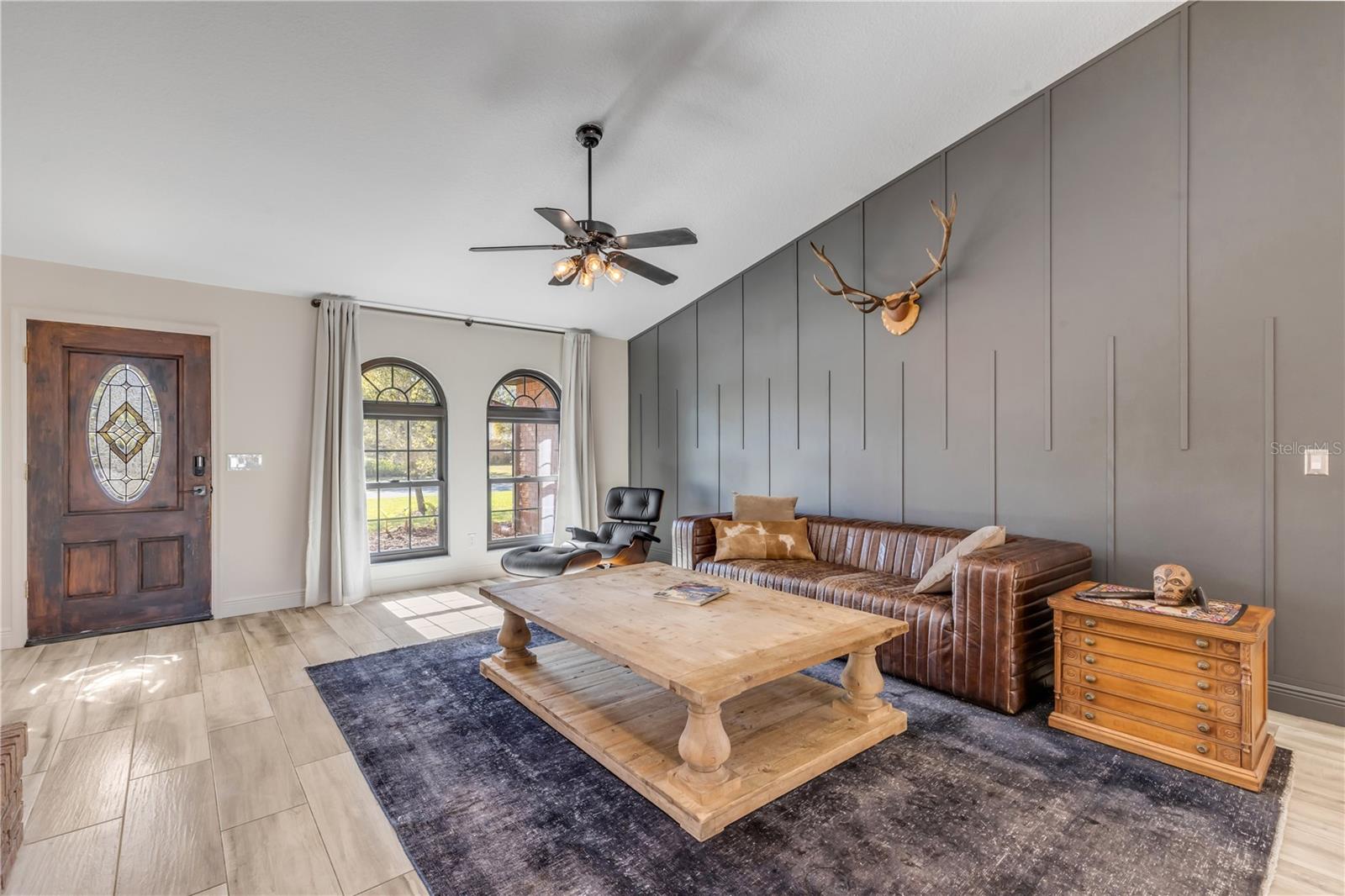 Image 5 of 72 For 171 Live Oak Court