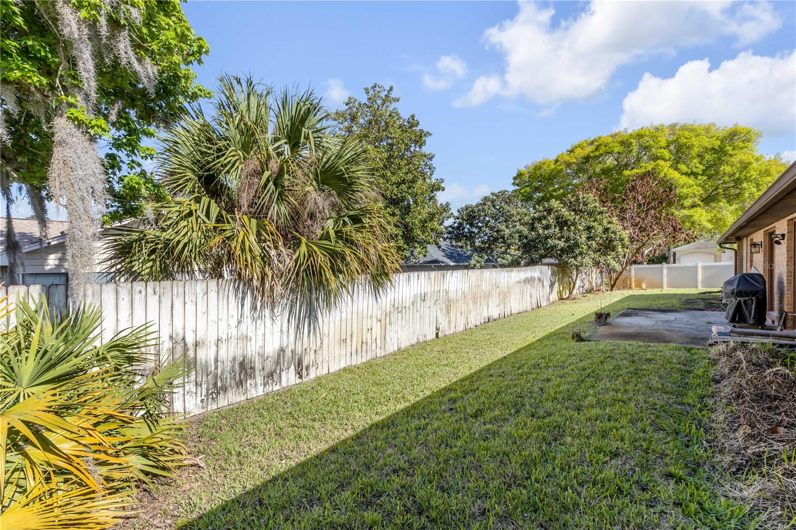 Image 55 of 72 For 171 Live Oak Court