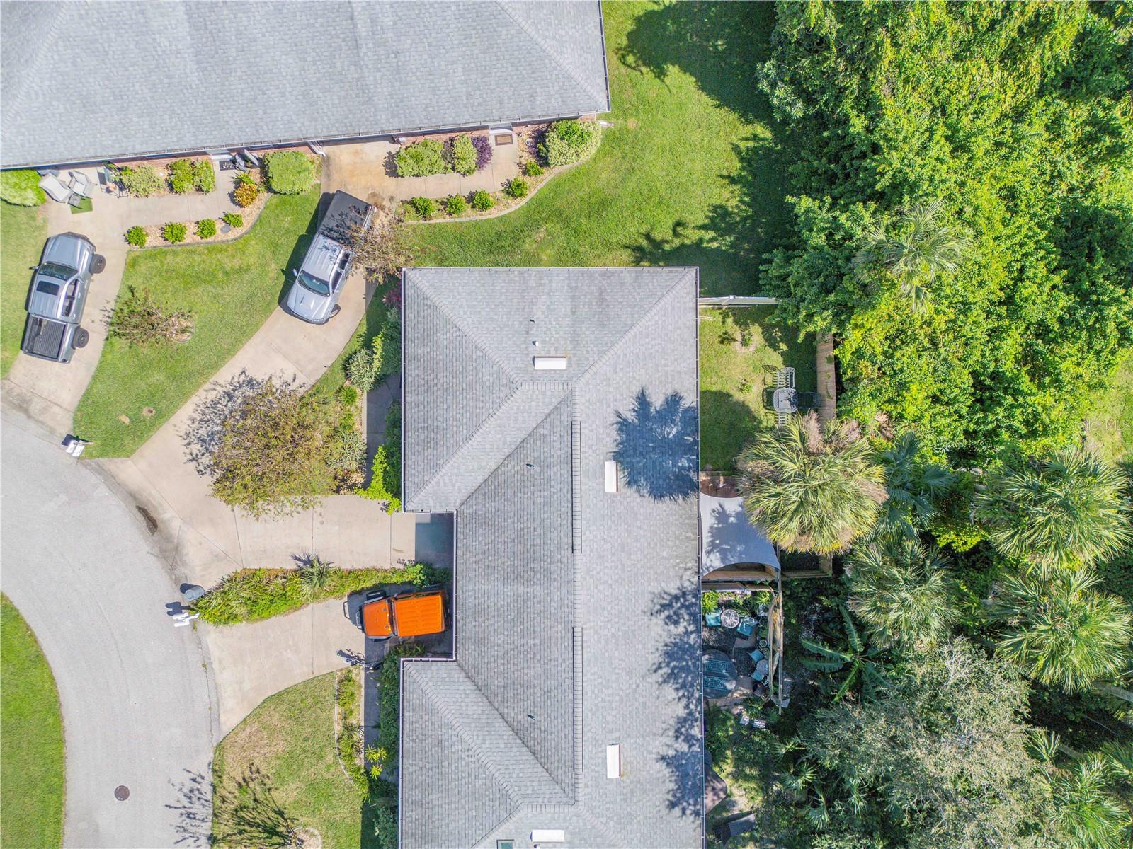 Image 37 of 49 For 711 River Oaks Circle