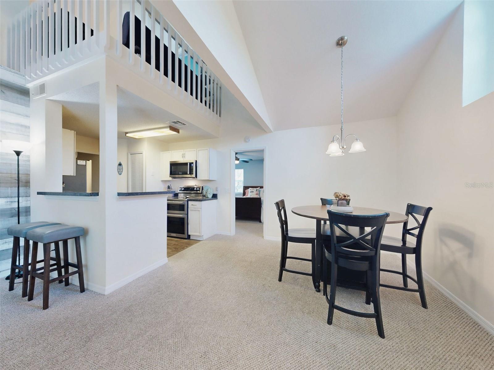 Image 7 of 33 For 4214 Sun Village Court 380