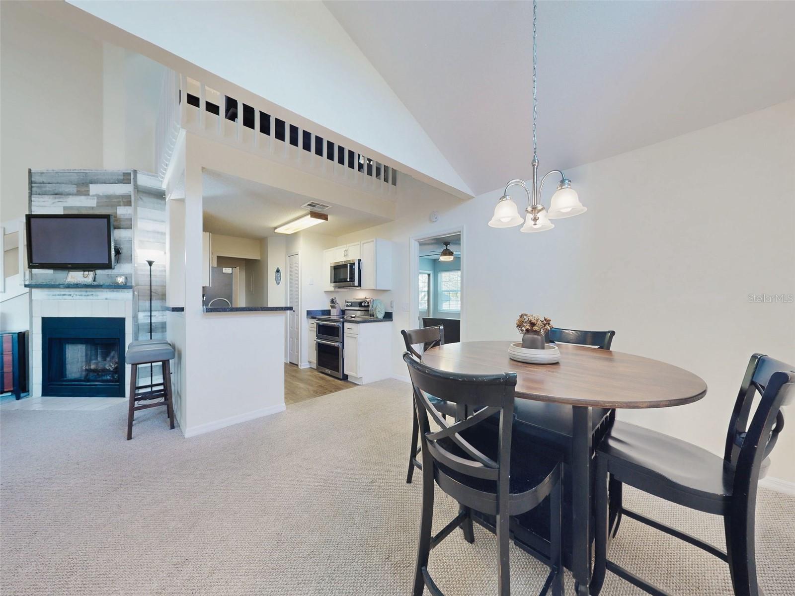 Image 8 of 33 For 4214 Sun Village Court 380