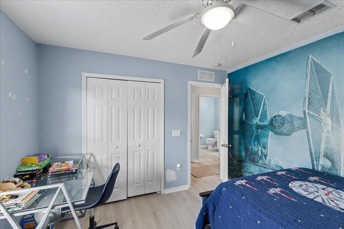 Image 31 of 42 For 342 Mariners Gate Drive