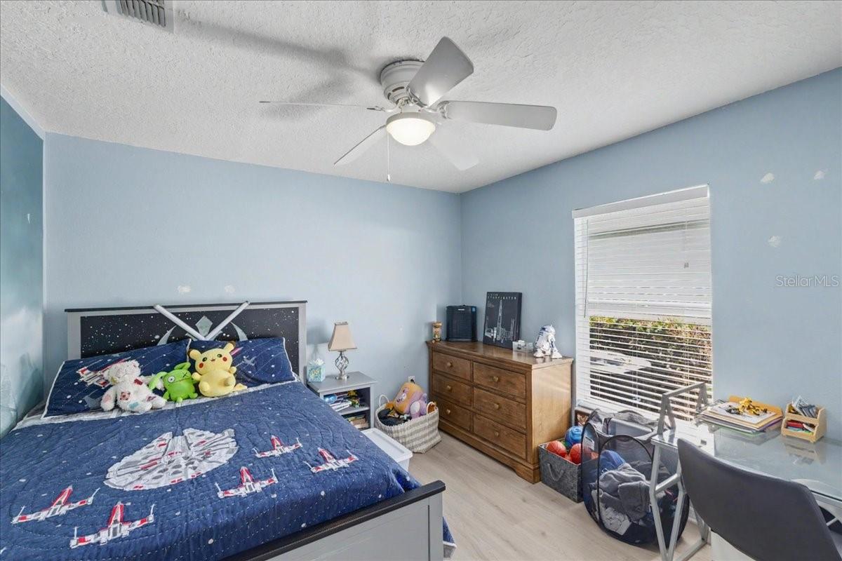 Image 32 of 42 For 342 Mariners Gate Drive