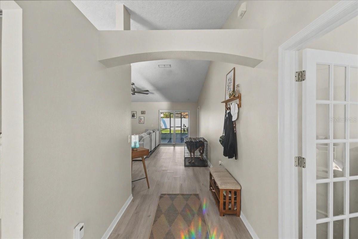 Image 6 of 42 For 342 Mariners Gate Drive