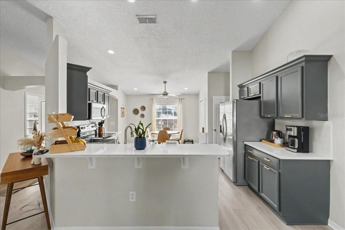 Image 7 of 42 For 342 Mariners Gate Drive