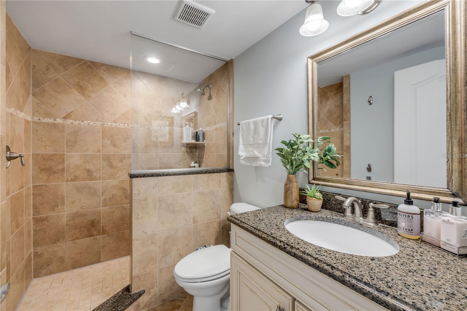 Image 8 of 36 For 601 Atlantic Avenue 104