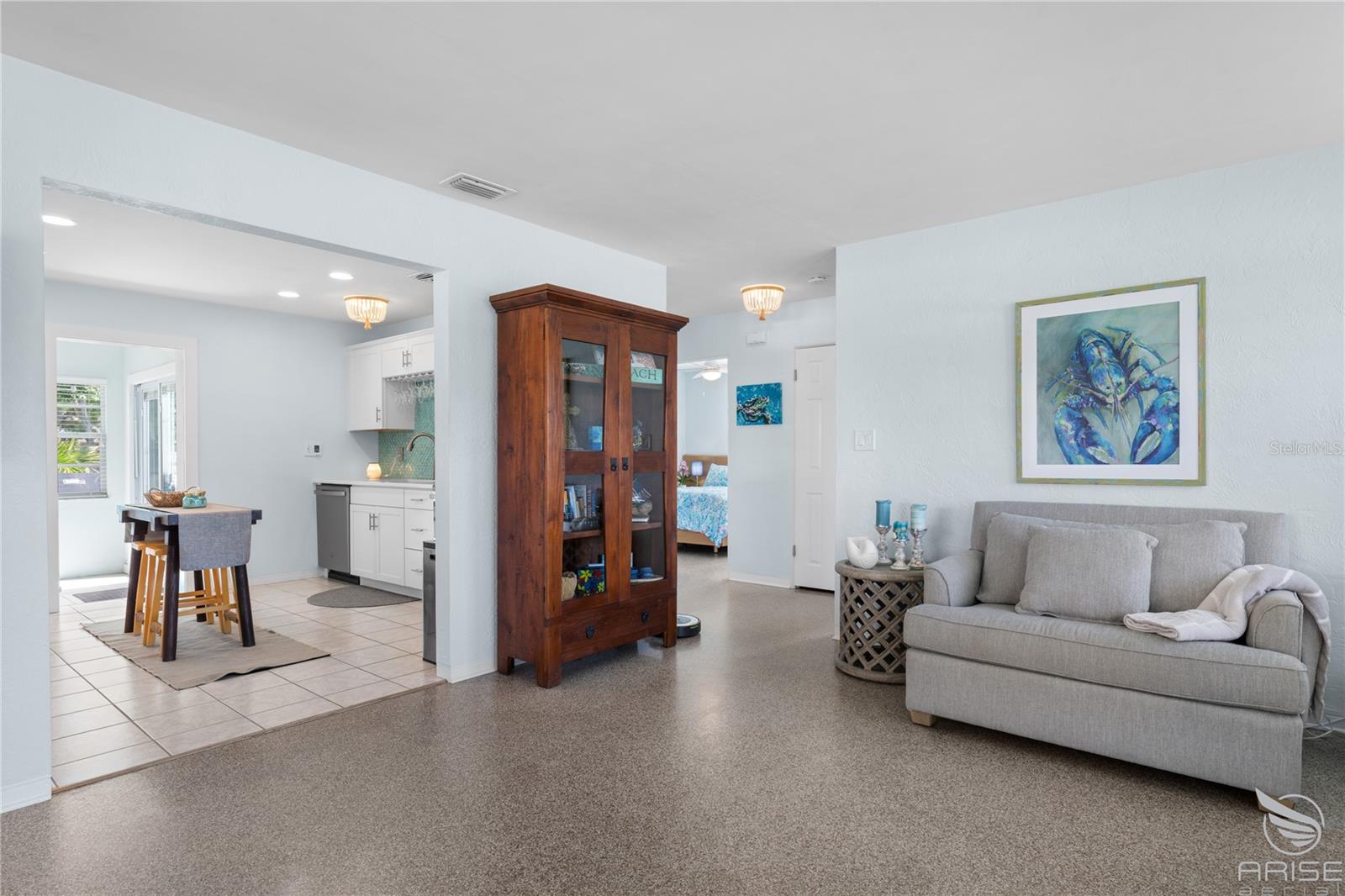 Image 32 of 57 For 702 Ocean Avenue
