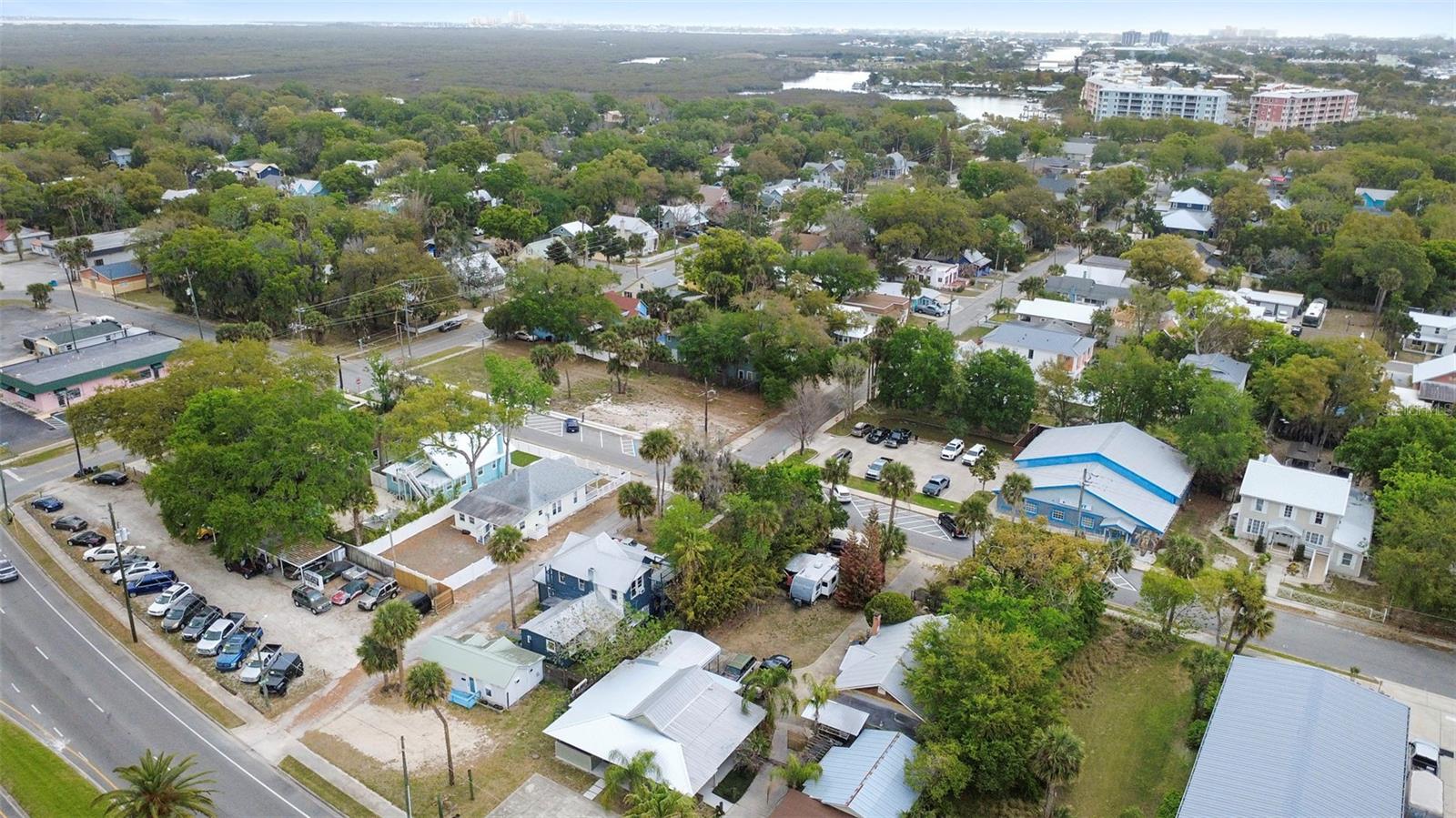 Image 12 of 24 For 324 Orange Street