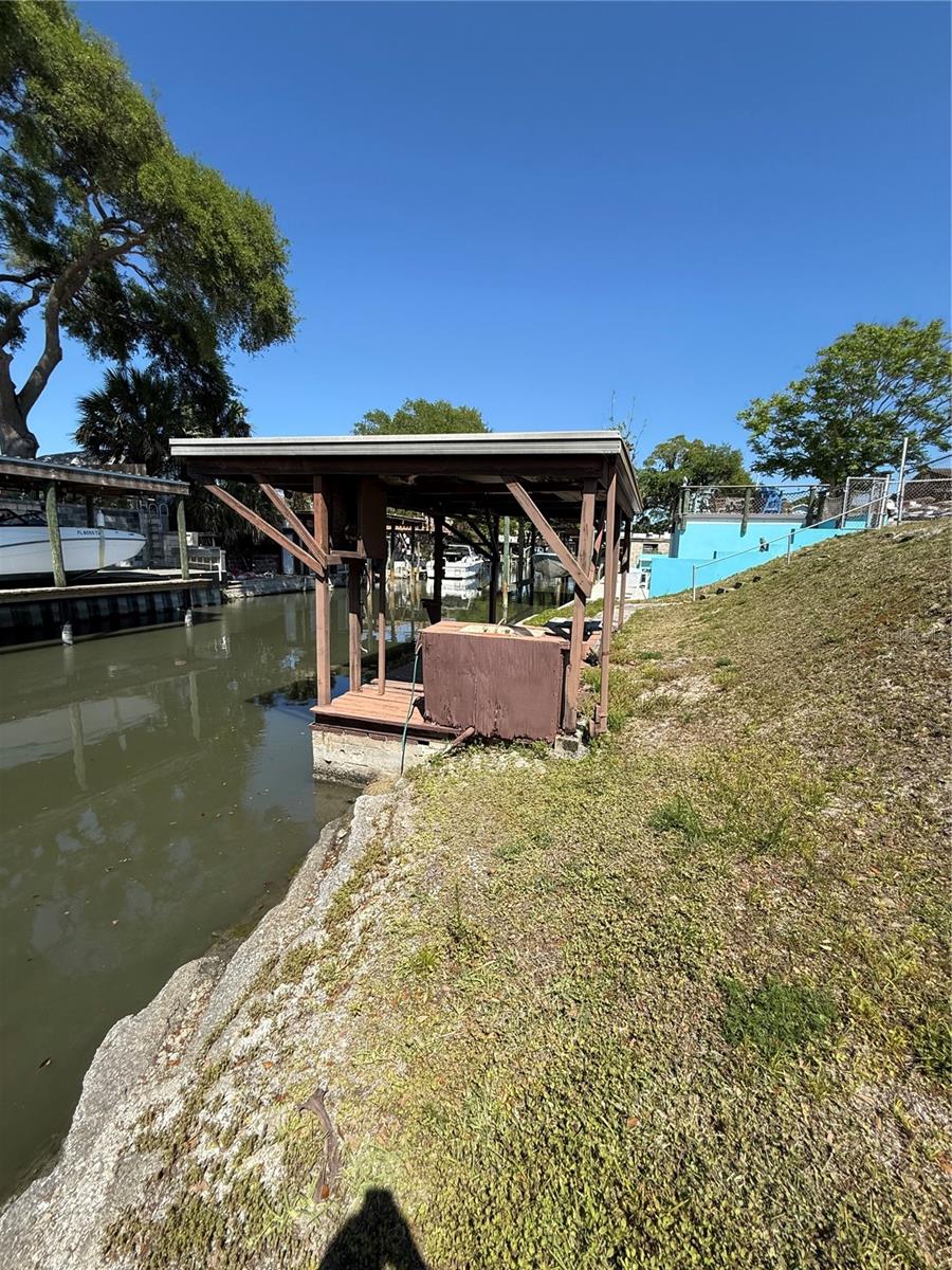 Image 12 of 25 For 160 Gary Avenue