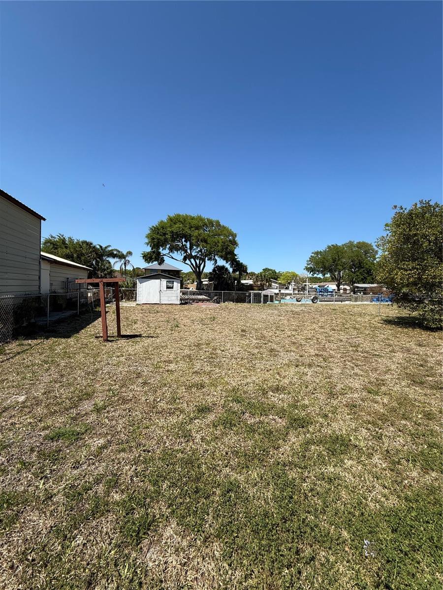 Image 8 of 25 For 160 Gary Avenue