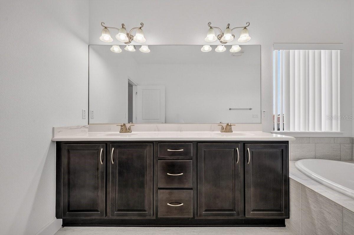 Image 25 of 57 For 6808 Forkmead Lane