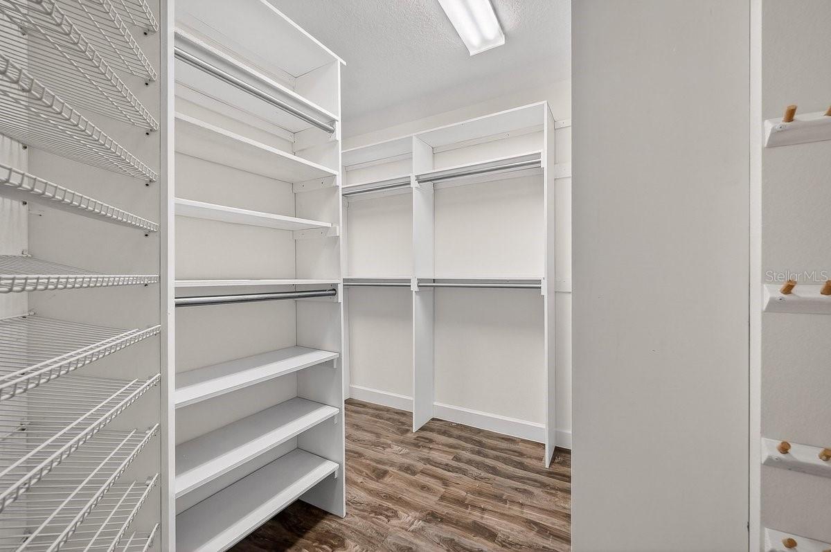 Image 29 of 57 For 6808 Forkmead Lane