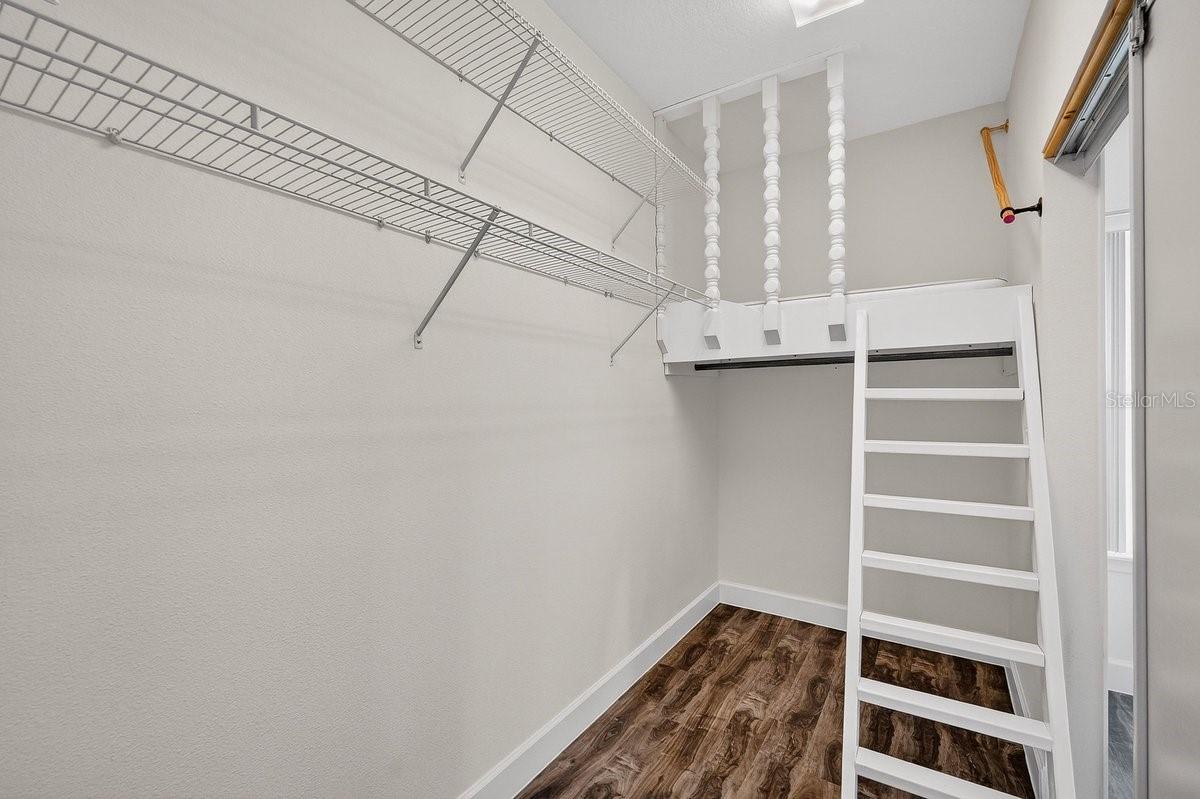 Image 33 of 57 For 6808 Forkmead Lane