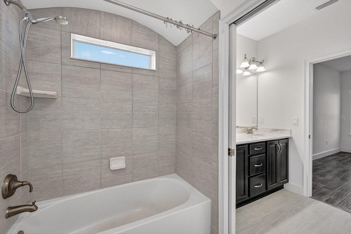 Image 36 of 57 For 6808 Forkmead Lane