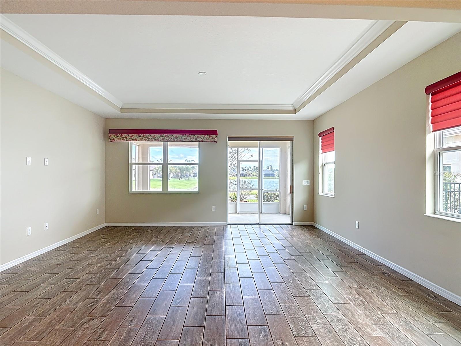 Image 19 of 58 For 3209 Meleto Boulevard