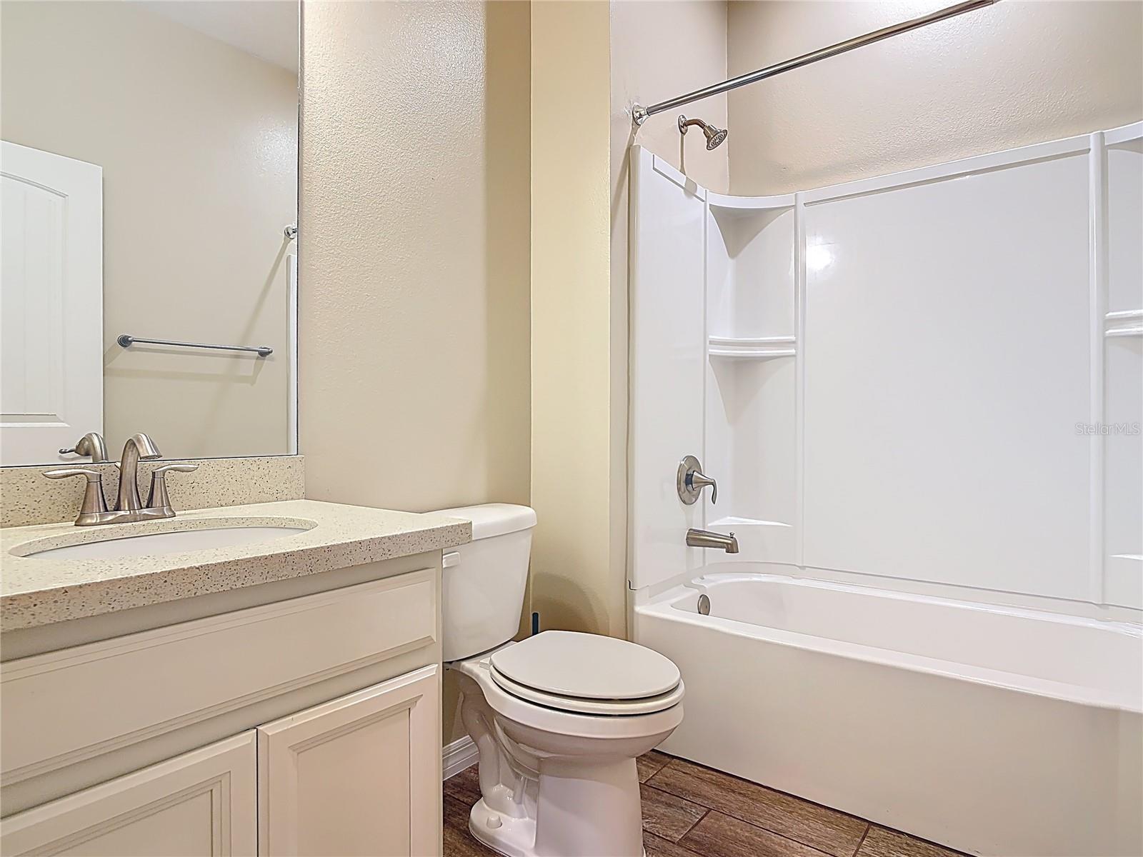 Image 32 of 58 For 3209 Meleto Boulevard