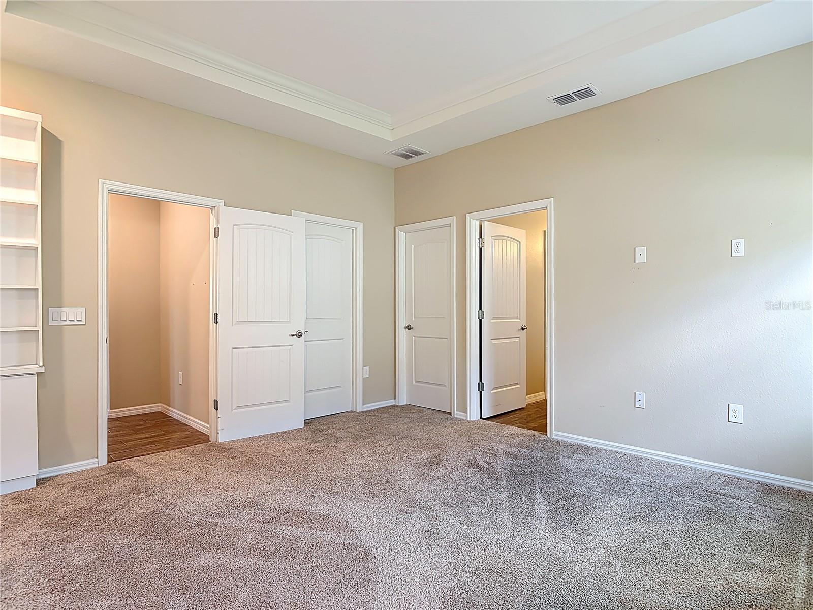 Image 41 of 58 For 3209 Meleto Boulevard