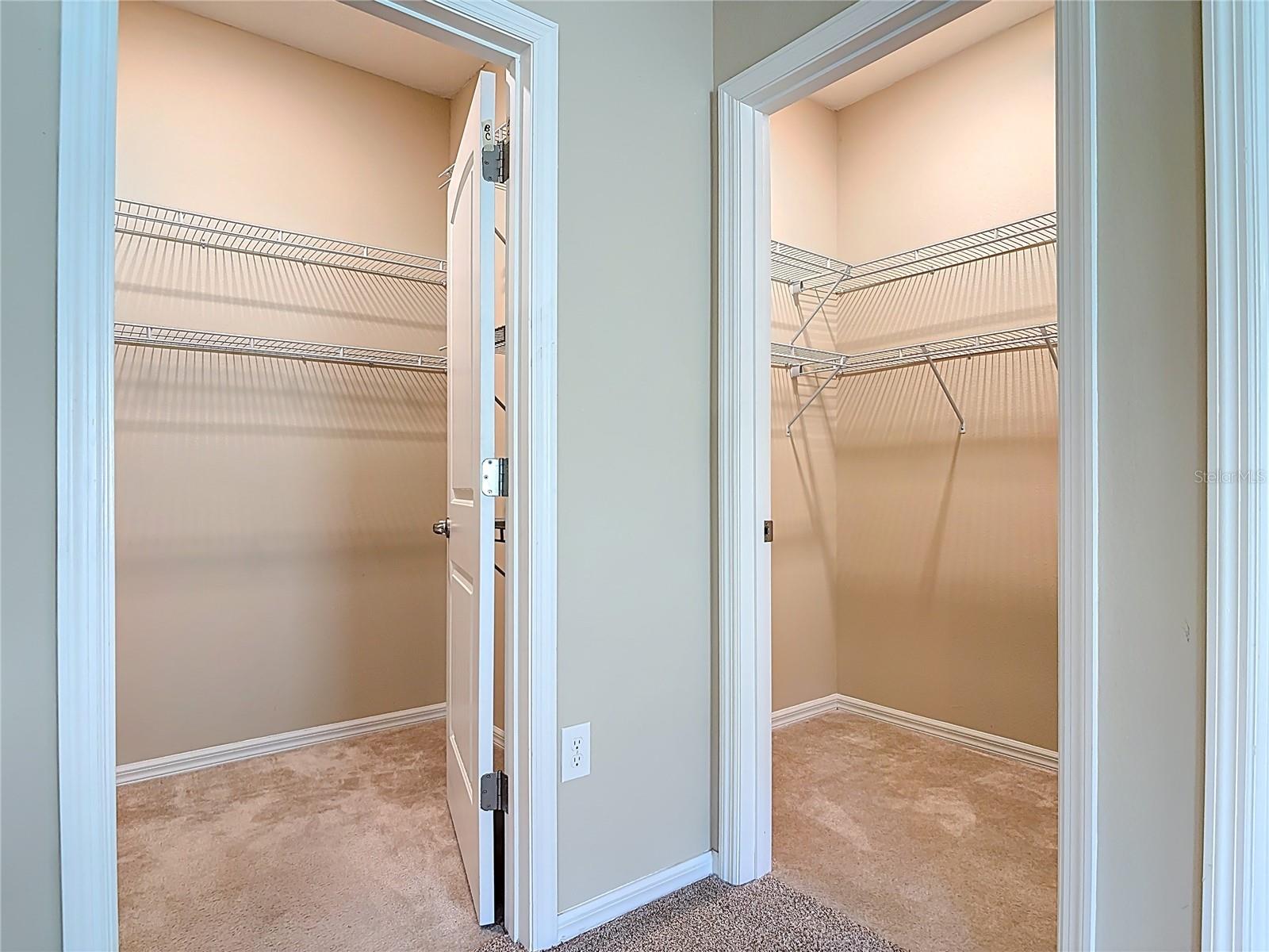 Image 43 of 58 For 3209 Meleto Boulevard