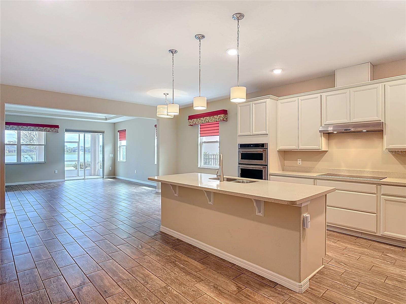 Image 8 of 58 For 3209 Meleto Boulevard