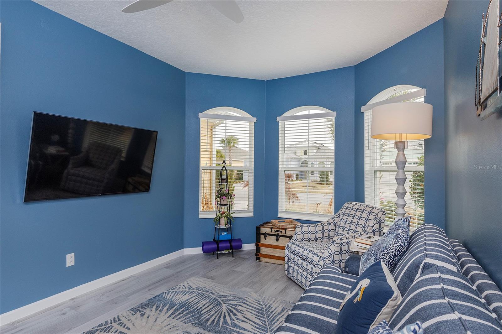 Image 28 of 51 For 273 Compass Rose Drive