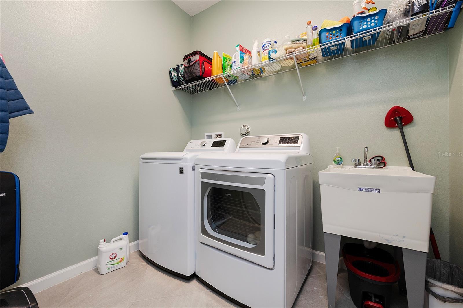 Image 35 of 51 For 273 Compass Rose Drive