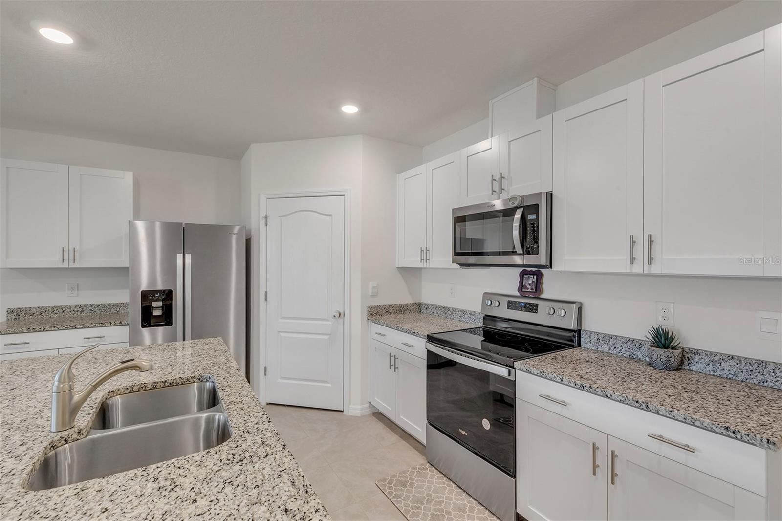 Image 20 of 47 For 8 Melogold Drive