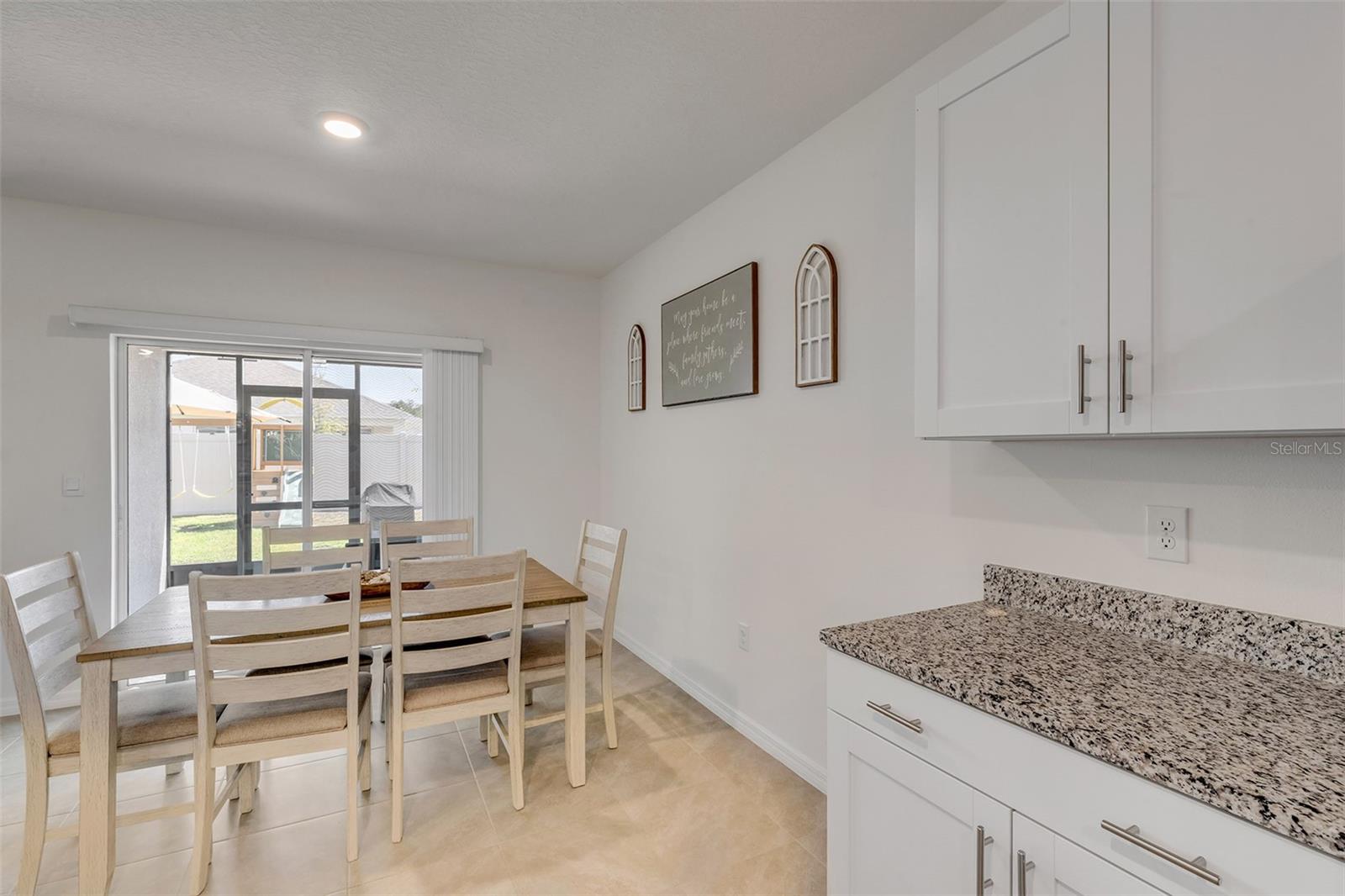 Image 22 of 47 For 8 Melogold Drive