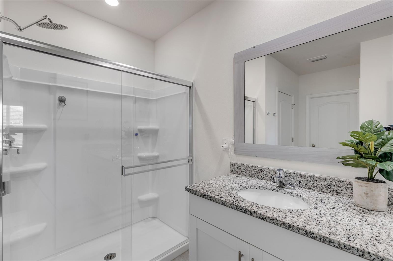 Image 28 of 47 For 8 Melogold Drive