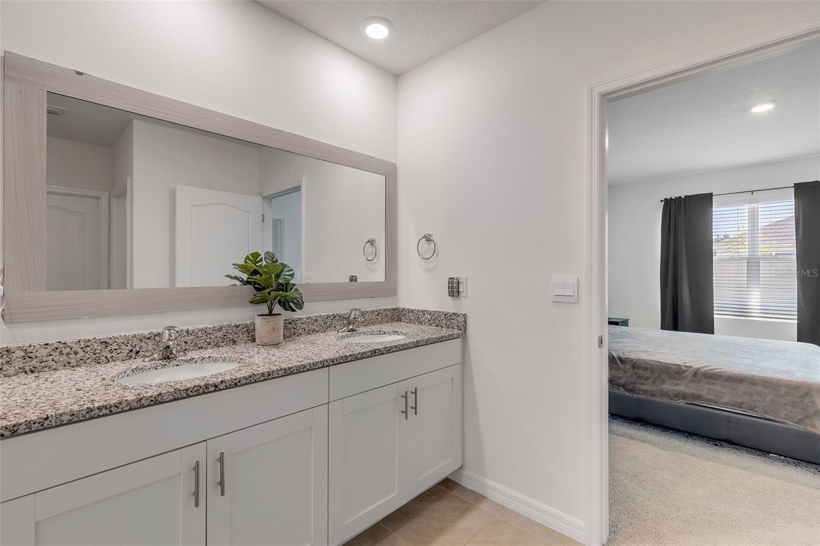 Image 29 of 47 For 8 Melogold Drive