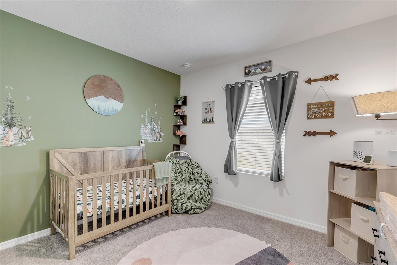 Image 31 of 47 For 8 Melogold Drive