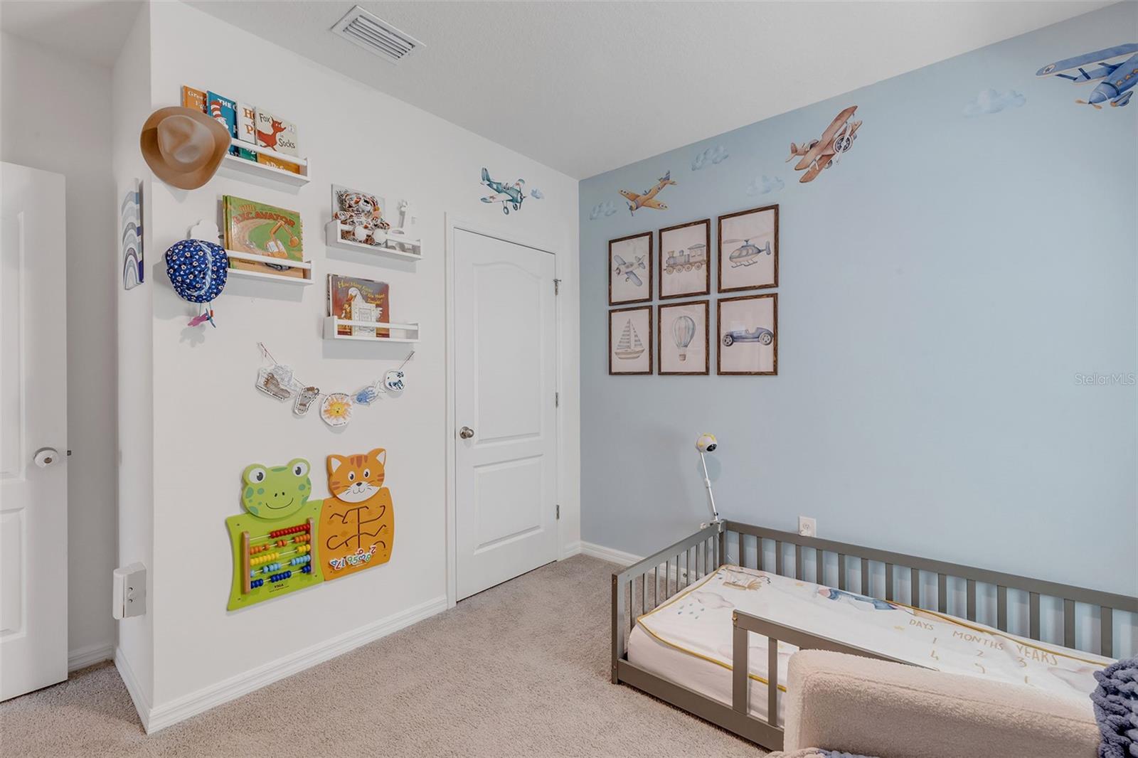 Image 36 of 47 For 8 Melogold Drive