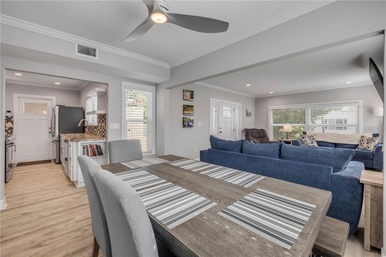 Image 14 of 27 For 315 Sears Avenue