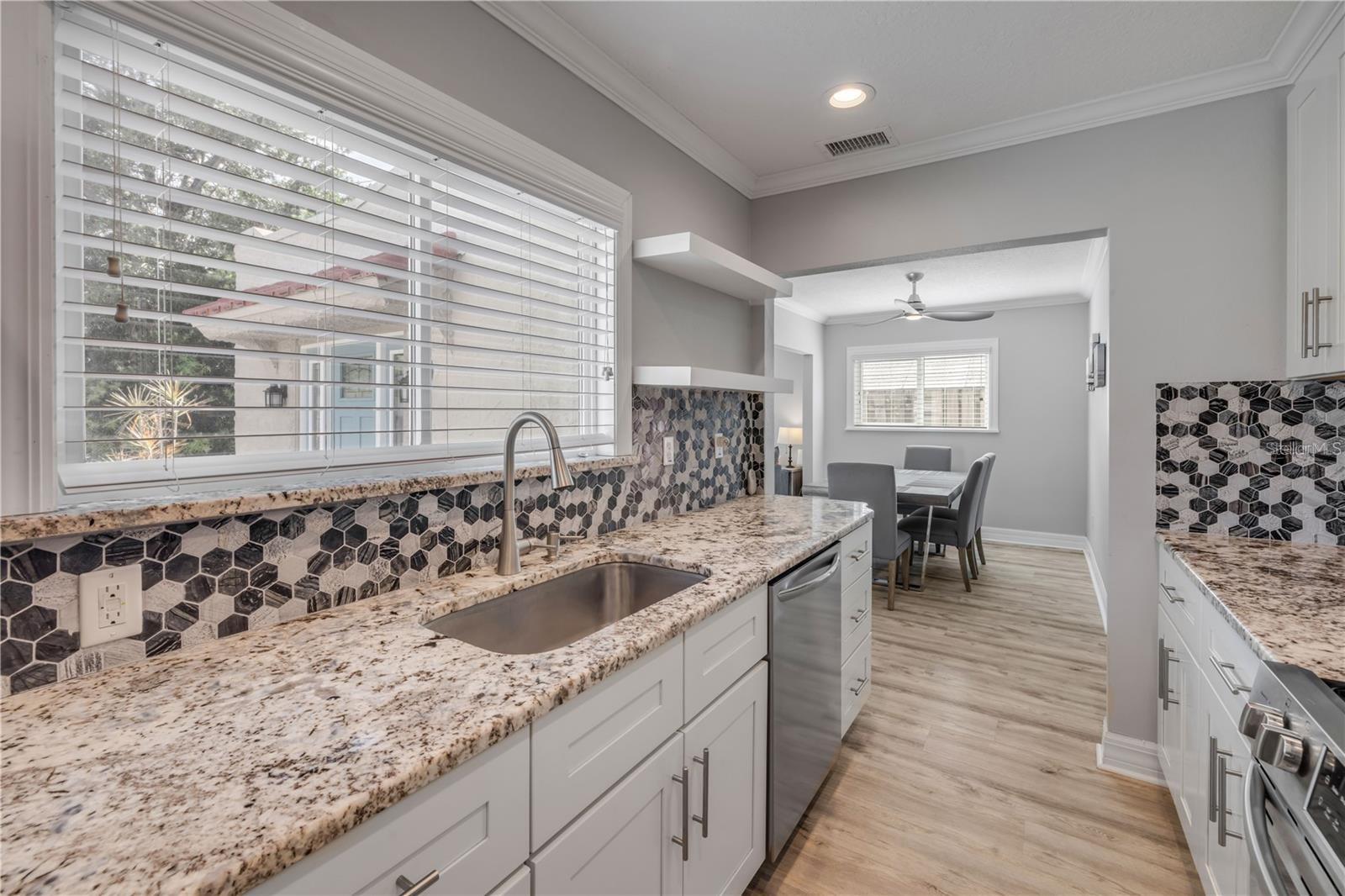 Image 18 of 27 For 315 Sears Avenue