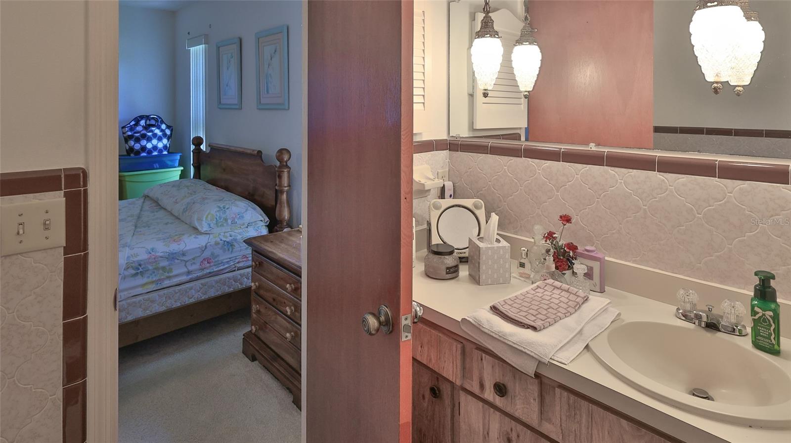 Image 15 of 38 For 2823 Royal Palm Drive