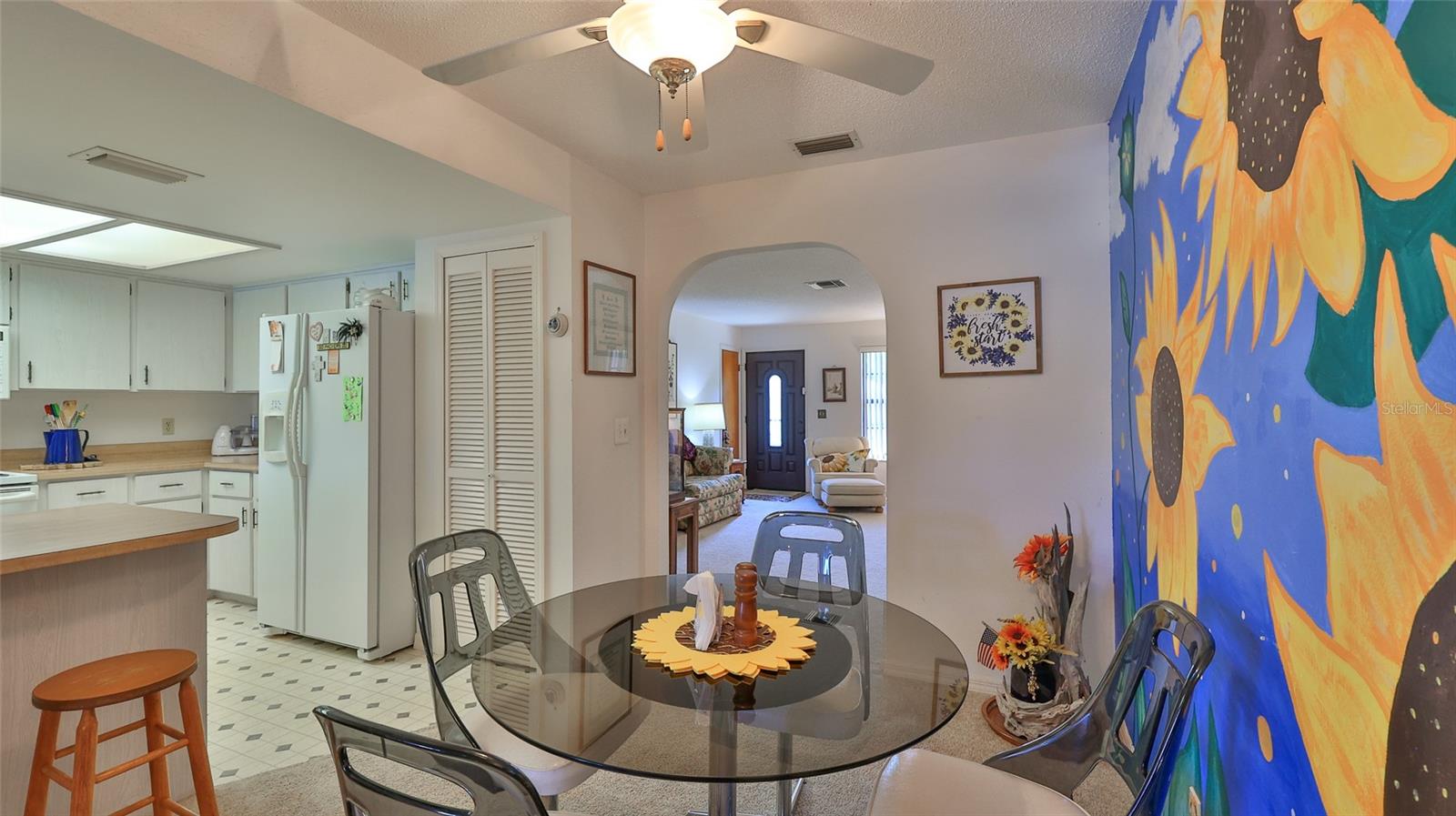 Image 17 of 38 For 2823 Royal Palm Drive