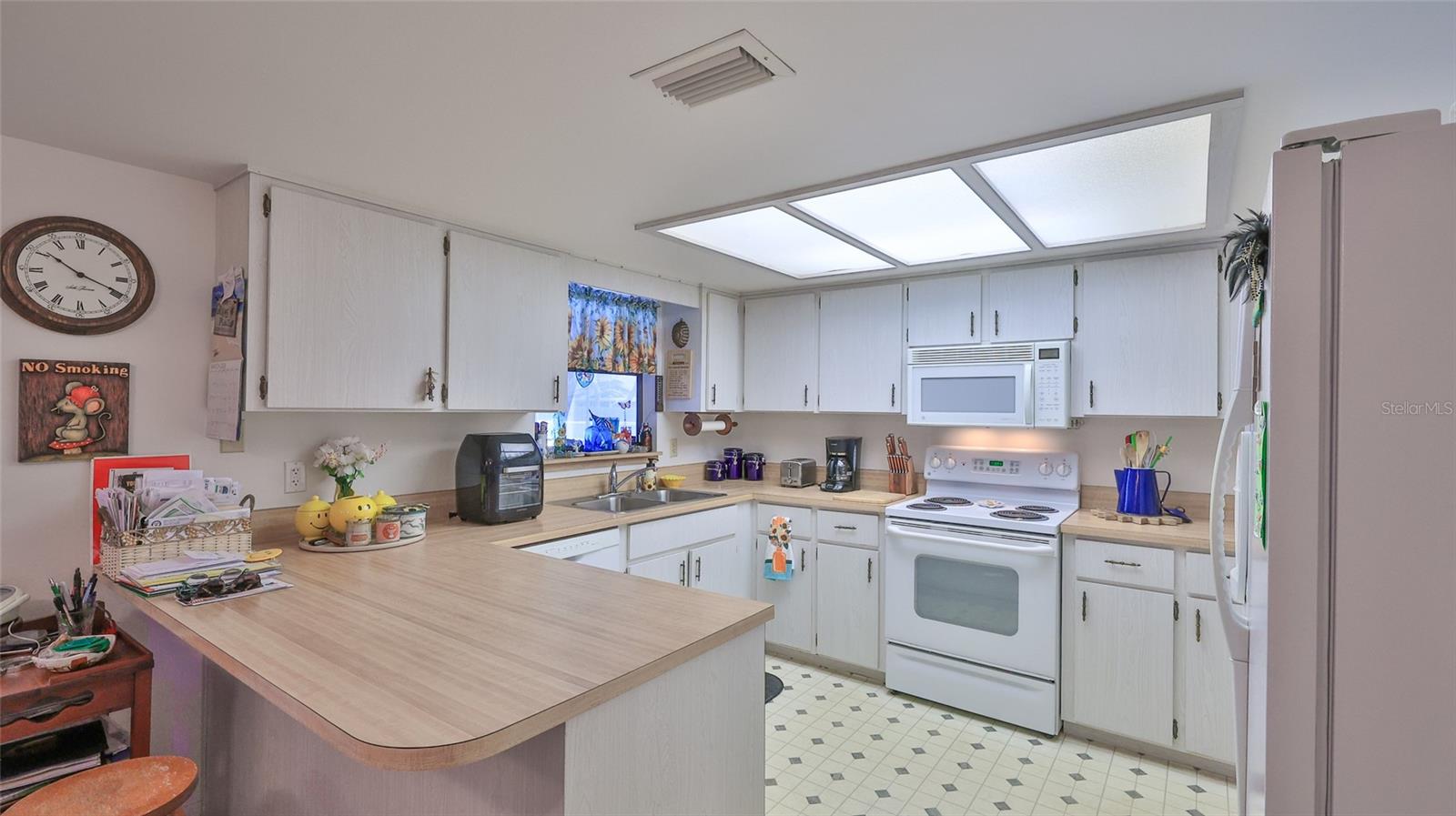 Image 19 of 38 For 2823 Royal Palm Drive