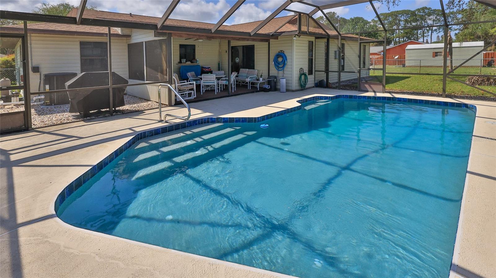 Image 35 of 38 For 2823 Royal Palm Drive