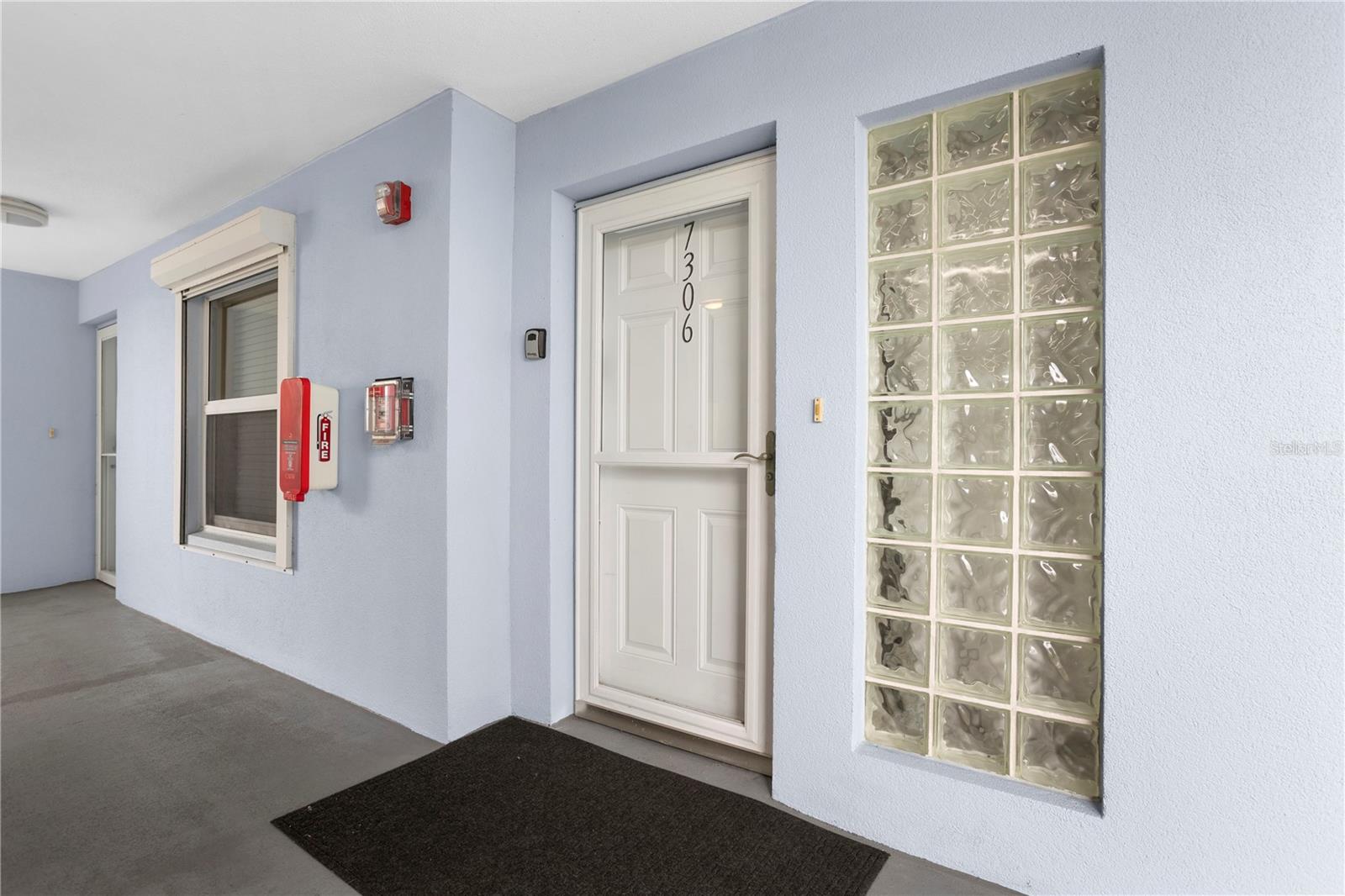 Image 17 of 46 For 5300 Atlantic Avenue 7-306