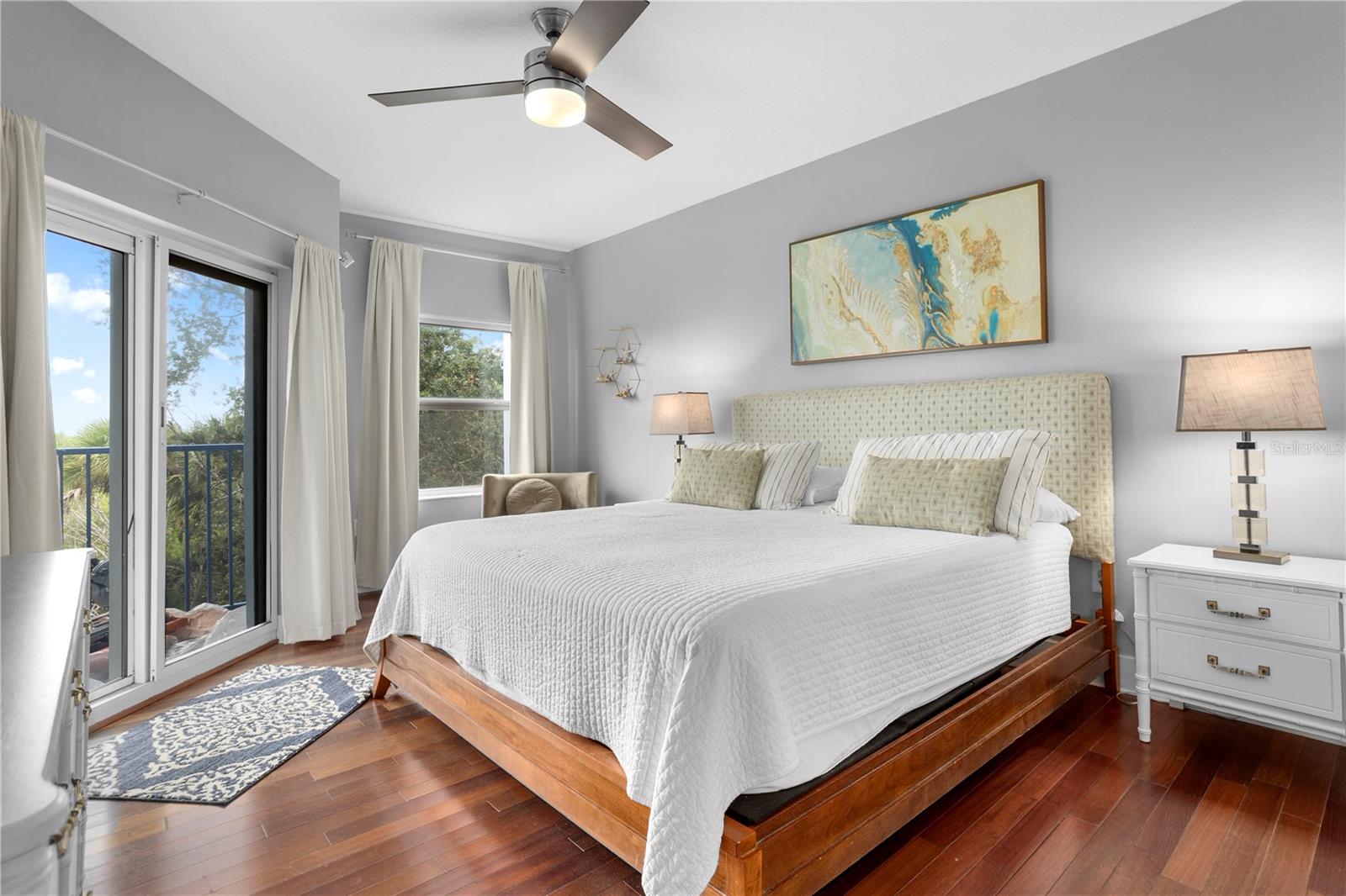 Image 30 of 46 For 5300 Atlantic Avenue 7-306